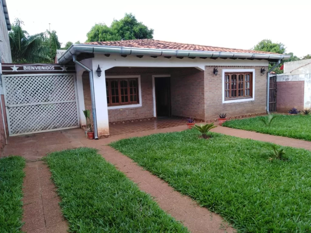 Vendo Casa con Amplio patio en Mora Cue, Luque — foto 2