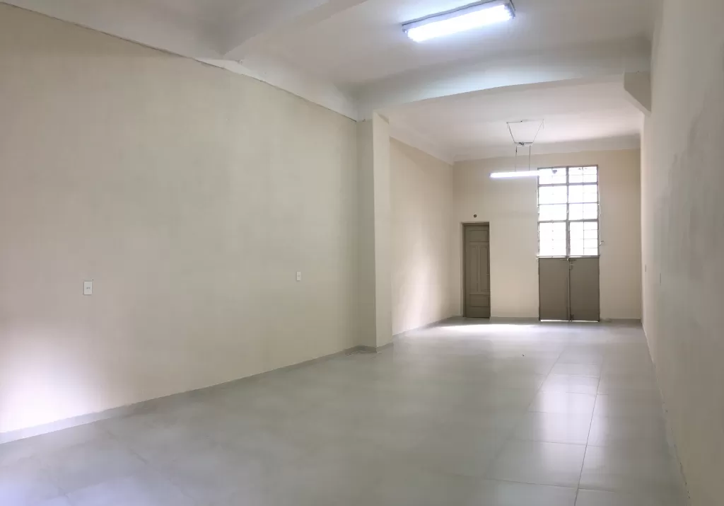 Alquilo Salón Comercial — foto 3