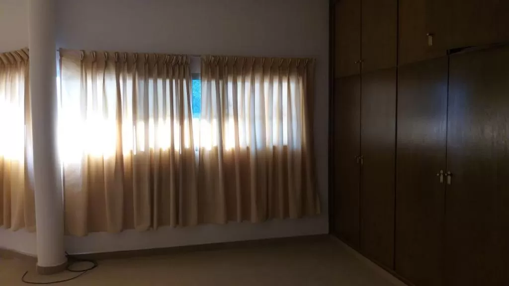 Venta de casa zona Paseo La Galería — foto 3
