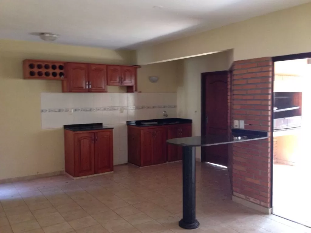 ALQUILO DUPLEX EXCELENTE UBICACIÓN FERNANDO DE LA MORA ZONA NORTE — foto 3