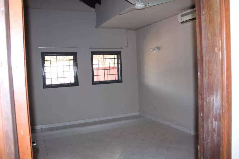 VENDO CASA EN INGAVI FERNANDO ZONA NORTE — foto 2