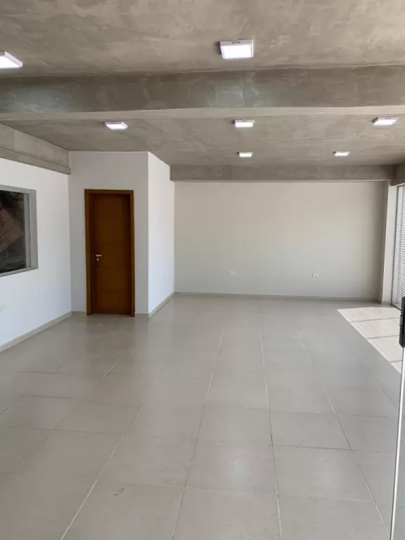 CAPIATÁ (SRUTA): 1.100 M2 - IMPONENTE DEPÓSITO A ESTRENAR - 4.000 USD — foto 3