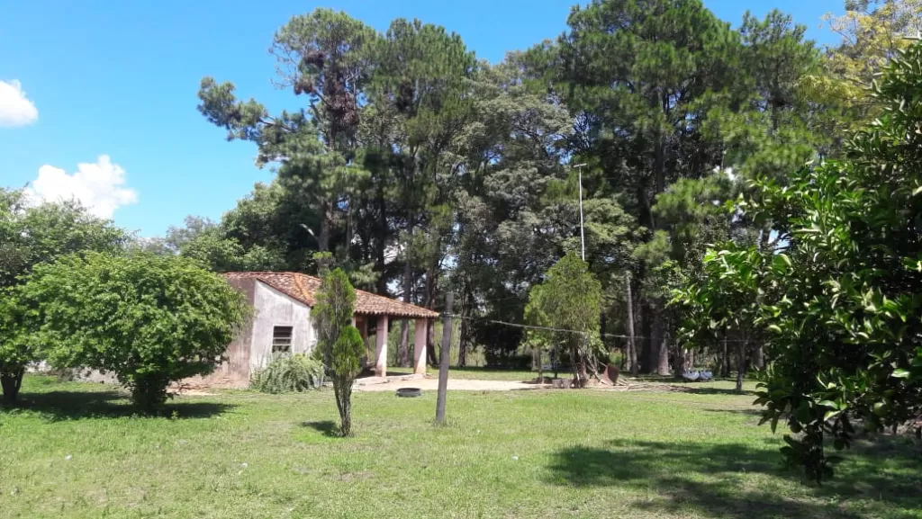 PIRIBEBUY, CHOLOLO: EXCELENTE OPORTUNIDAD, 3.600 M2 + CASA QUINTAS 9 ARROYOS, 75.000 USD — foto 2