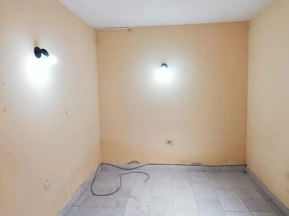 ALQUILO DUPLEX EN LAMBARE — foto 2