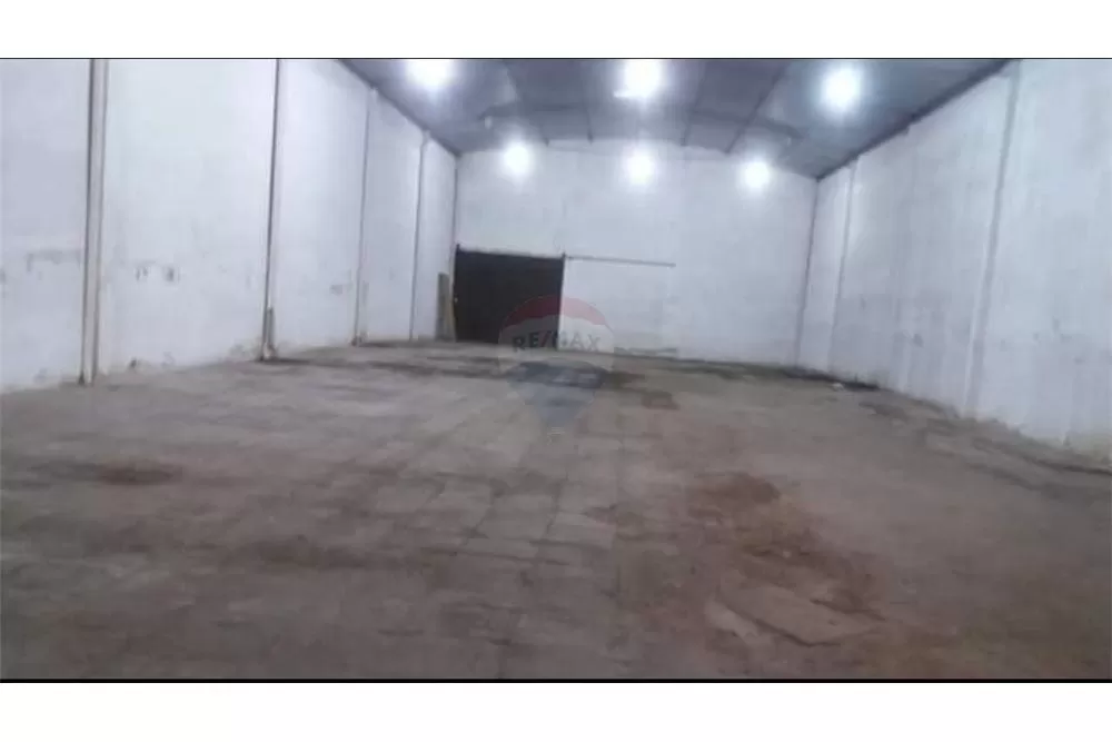 SAN ANTONIO PROX. ACCESO SUR 1.300 M2, MAGNÍFICO DEPÓSITO, EXCELENTE UBICACIÓN. — foto 3
