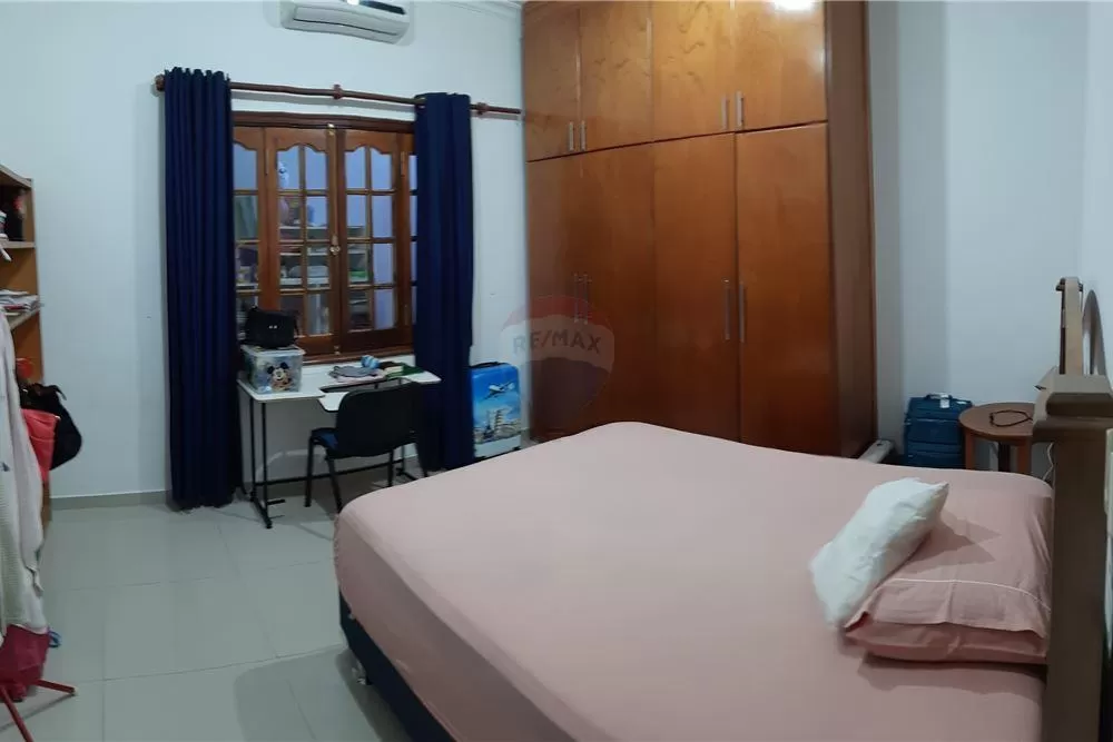 HERMOSA RESIDENCIA EN FERNANDO DE LA MORA, SUR — foto 3