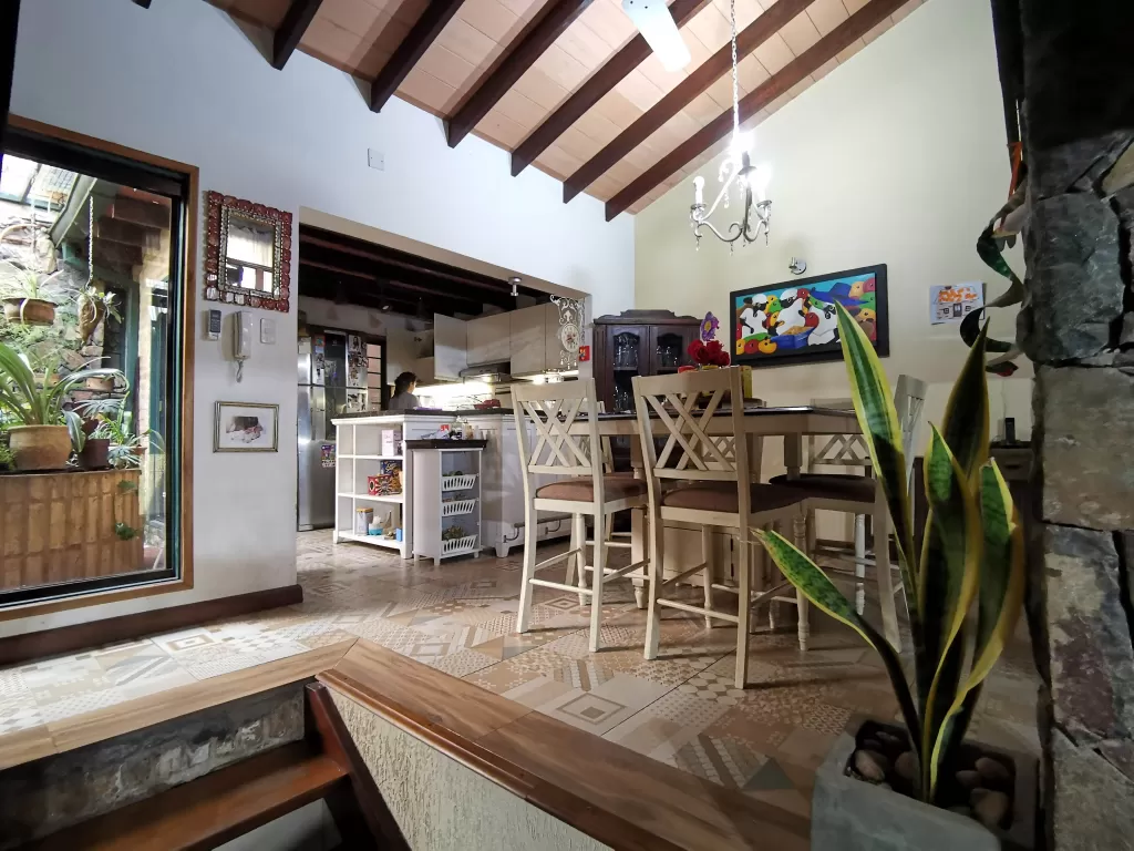 Vendo casa con una excelente ubicacion — foto 3