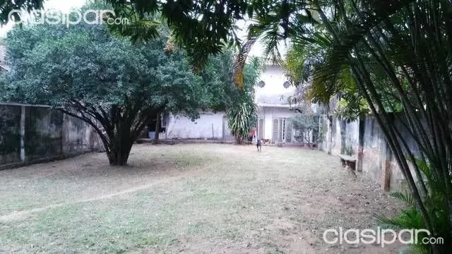VENDO Hermosa casa en barrio Trinidad para inversores paraguayos o extranjeros — foto 3