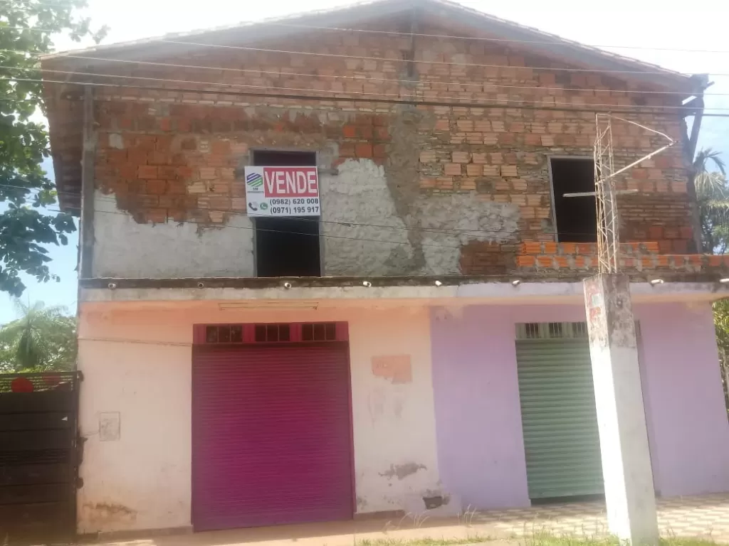 ATENCION! VENDO CASA DE 2 PISOS A 1 CUADRA Y MEDIA DE RUTA CON 2 LOCALES COMERCIALES — foto 3