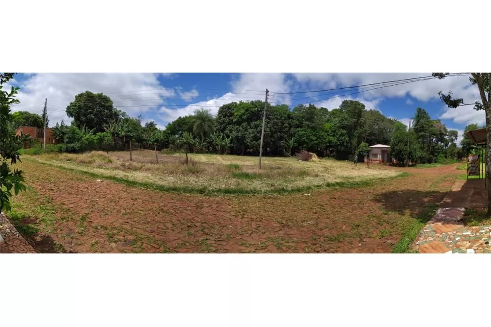EXCELENTE TERRENO DE 40 X 65 EN PRESIDENTE FRANCO — foto 2