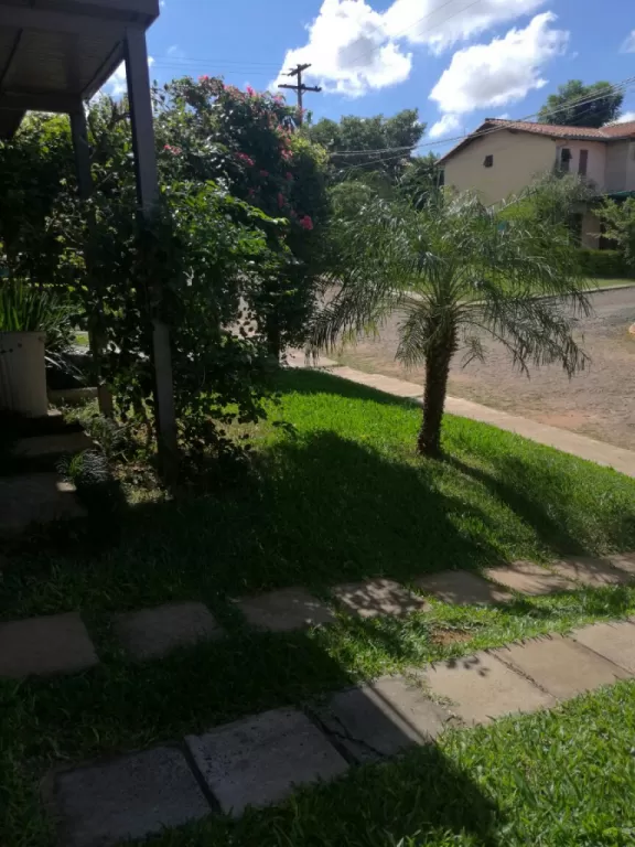 PRECIOSO DUPLEX EN BARRIO CERRADO! — foto 2
