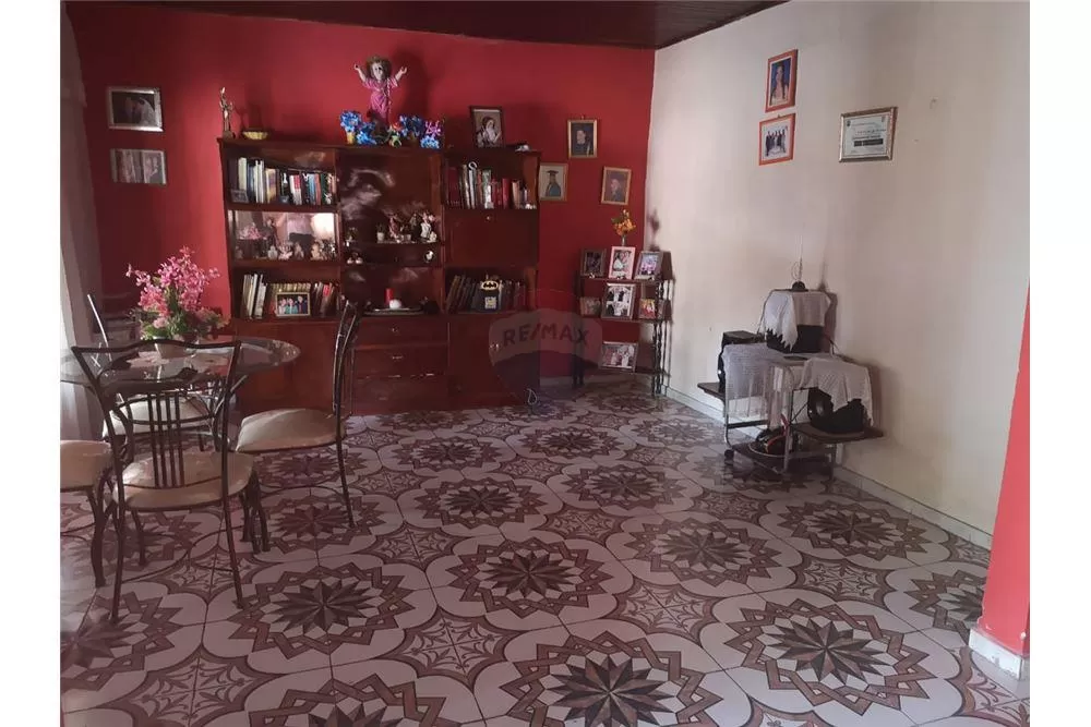 VENDO CASA EN LOMA PYTA B° SAN RAFAEL. — foto 3