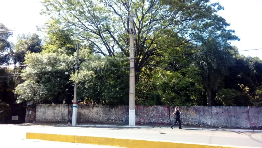 buenisimo terreno ubicado sobre avenida Cacique — foto 2