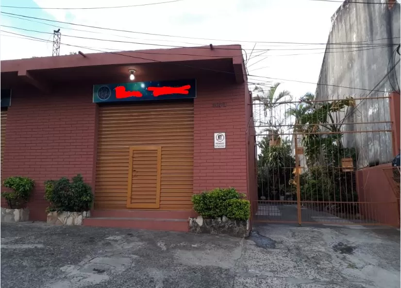 Vendo Casa en Barrio Ykua Sati sobre Lillo — foto 2