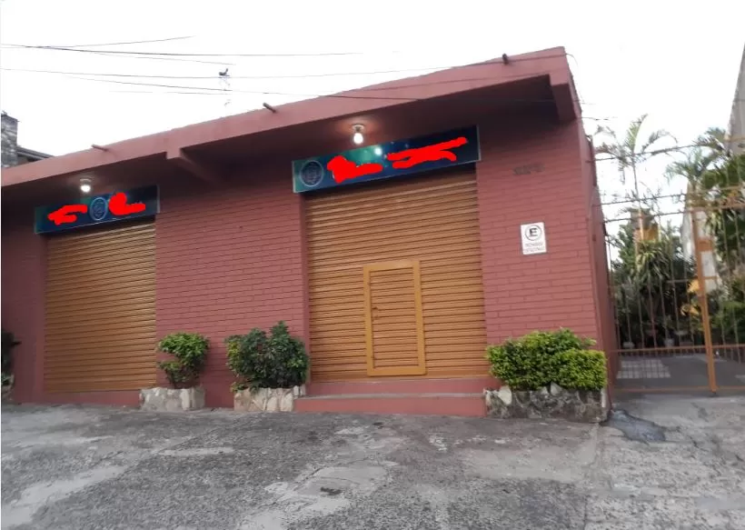 Vendo Casa en Barrio Ykua Sati sobre Lillo — foto 3