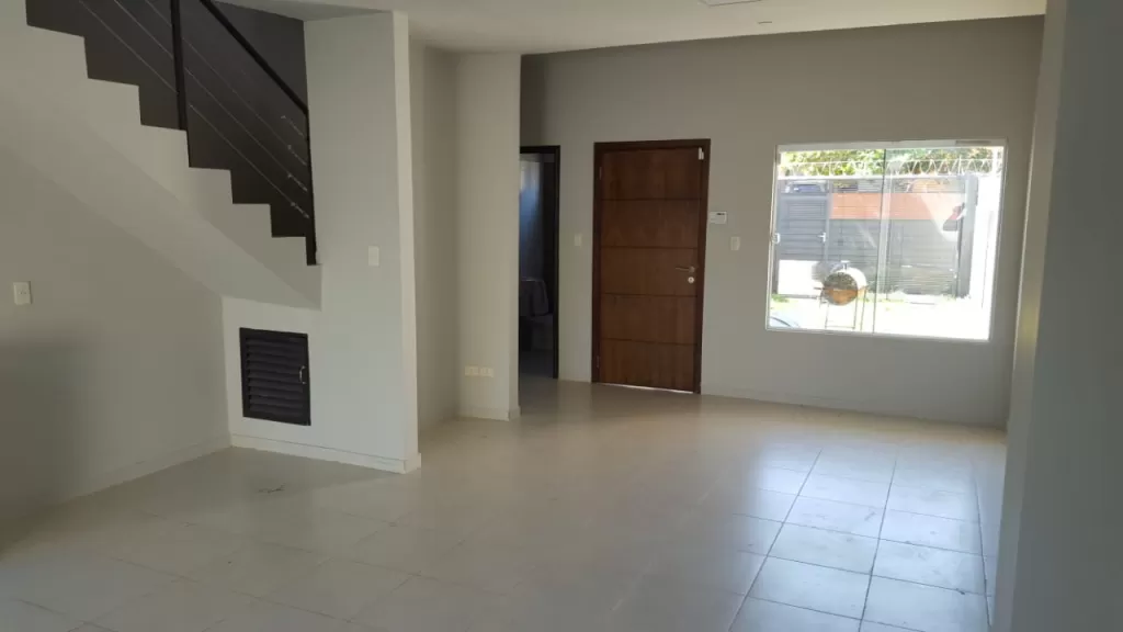 INVERSION DUPLEX ALQUILADO CON RENTA — foto 2