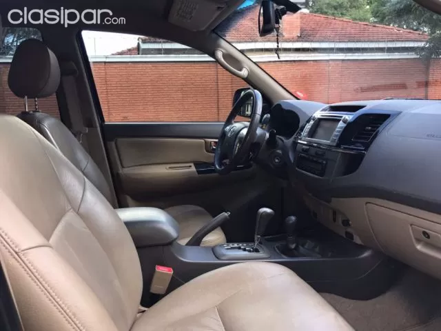 Toyota Fortuner 2013 — foto 5