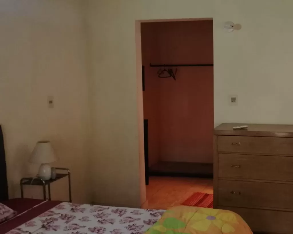 Alquilo por día Departamento independiente — foto 2