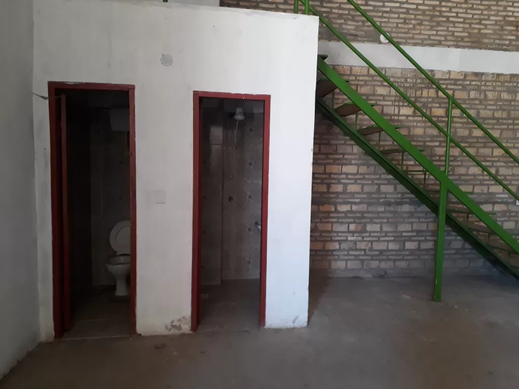 DEPOSITO NUEVO DE 400 M2 A UNA CUADRA DE ACCESO SUR — foto 3