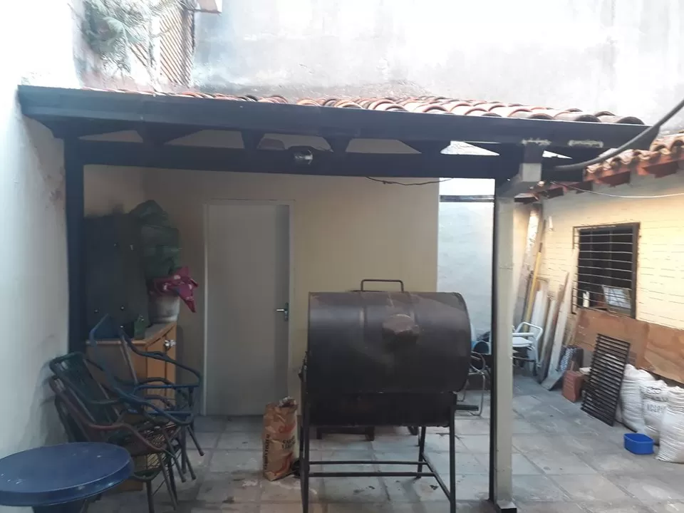 En venta casa en Fdo. De la Mora zona Sur — foto 2