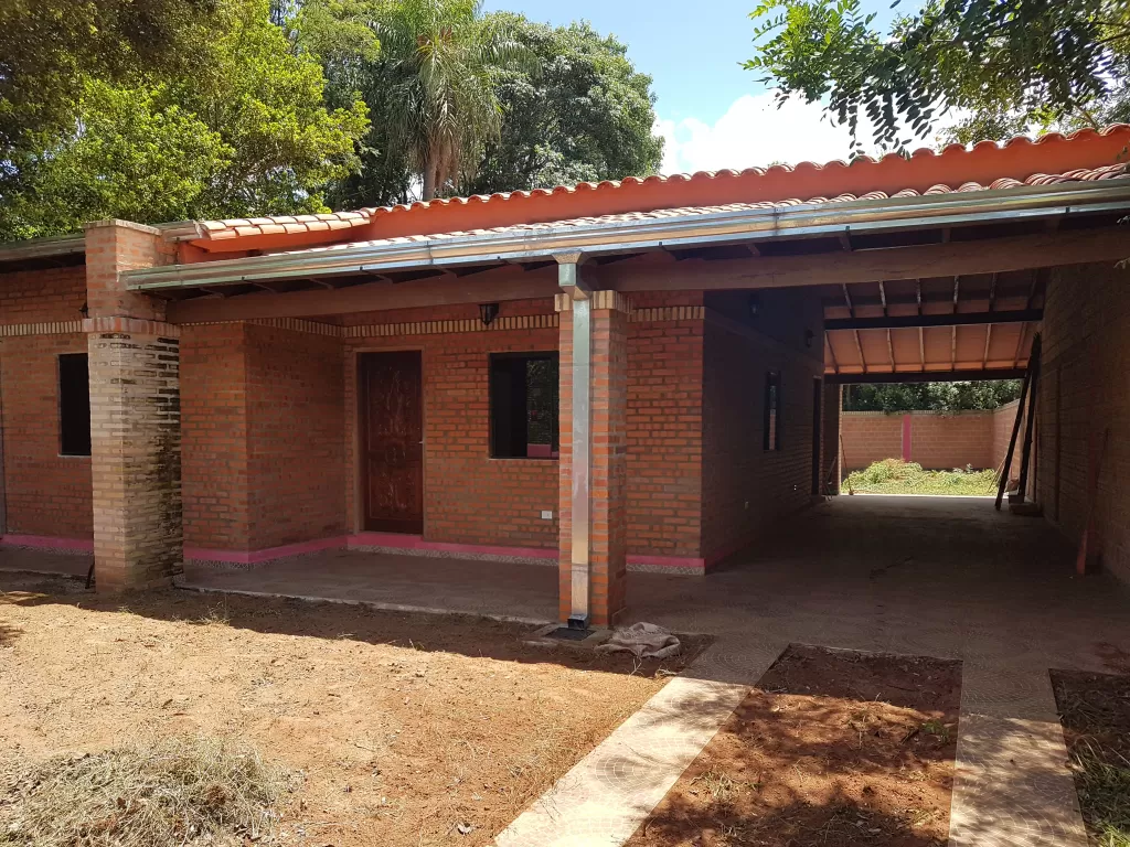 Casa en Jaguaron camino Pirayu — foto 2