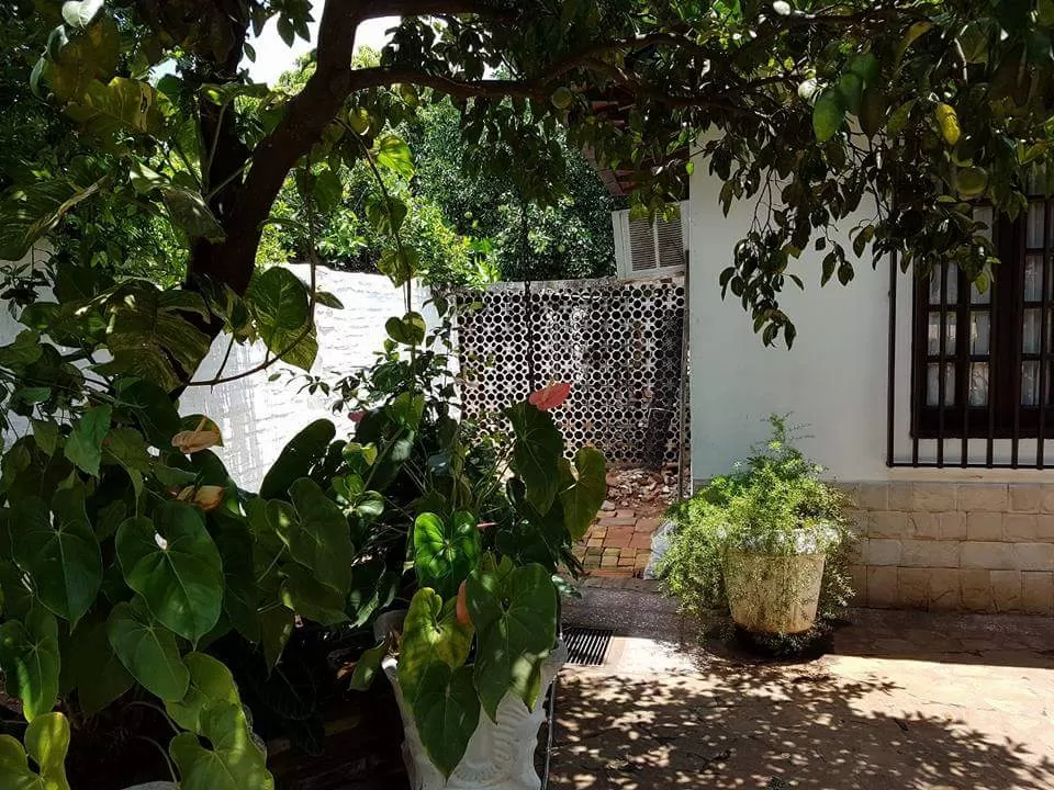 VENDO LINDA CASA EN SAN ANTONIO!! EXCELENTE UBICACIÓN — foto 2