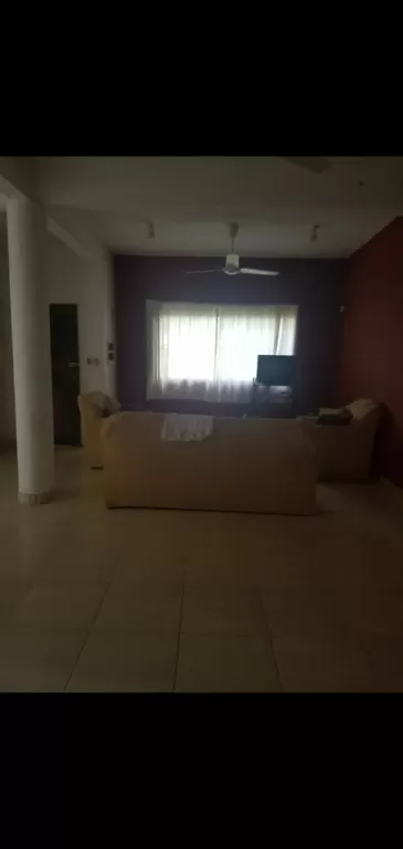 Amplia y hermosa casa — foto 3