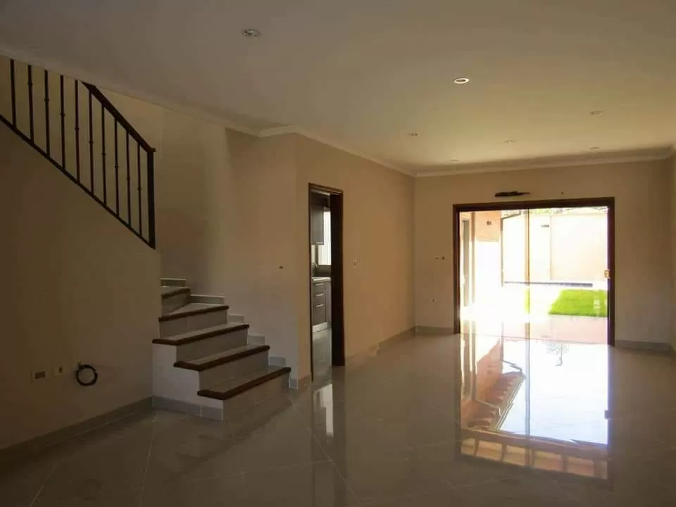 MBURUCUYÁ DE ESTRENO: ELEGANTE DÚPLEX, 3 DORMITORIOS, CATEGORÍA PREMIUM — foto 3
