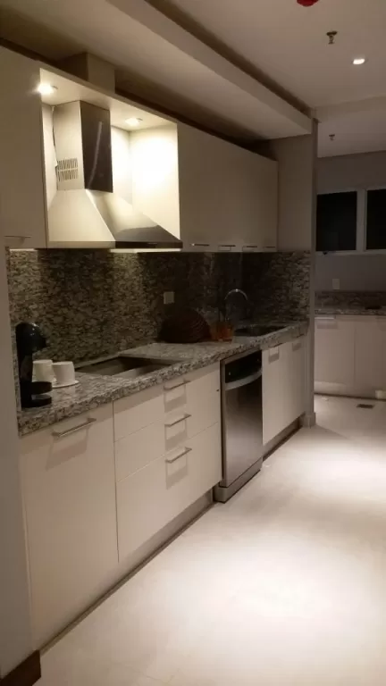 DEPARTAMENTO EXCLUSIVO 2 DORM. EDIF. CONTEMPORARY — foto 2