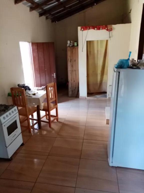 VENDO HERMOSA CASA EN EL CENTRO DE PDTE FRANCO — foto 3