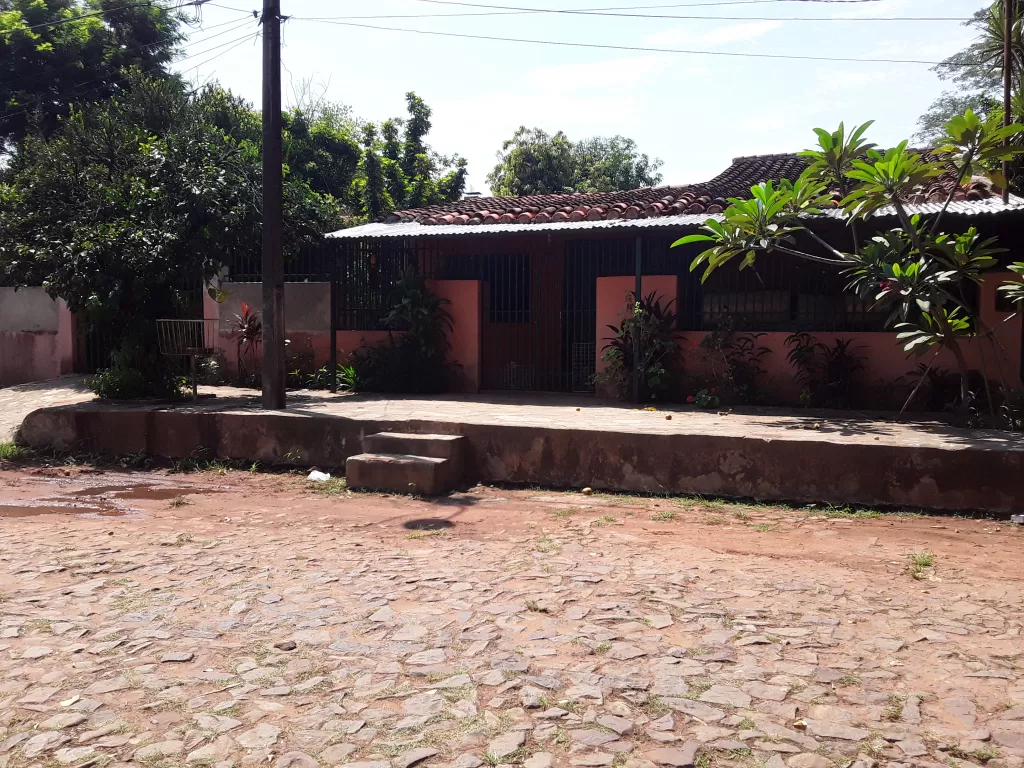 Vendo casa en Villa Elisa centro — foto 3