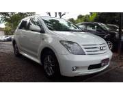 VENDO TOYOTA IST - REC IMPORT - FULL EQUIPO - AÑO 2006 - TR CON AUGUSTO