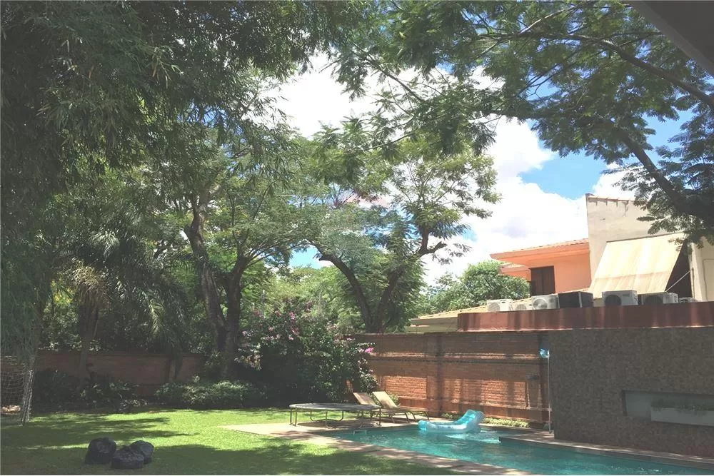 VENDO Hermosa Residencia cercana al Goethe - — foto 2