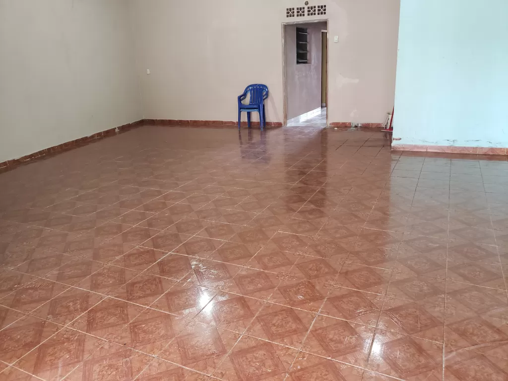 Salón comercial con vivienda — foto 3