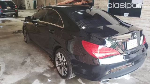 Mercedes-Benz C 200 2015 — foto 3