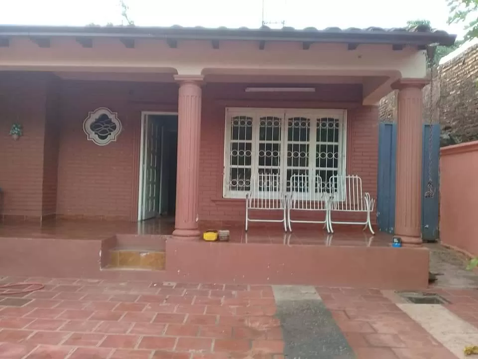 VENDO CASA EN FERNANDO DE LA MORA ZONA SUR. M6018. — foto 3