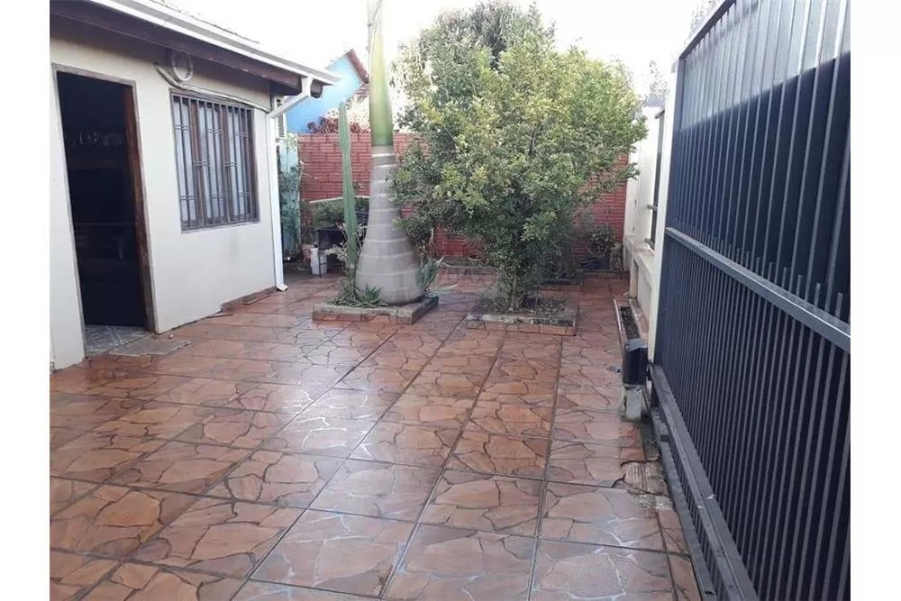 VENDO CASA EN ENCARNACIÓN — foto 3
