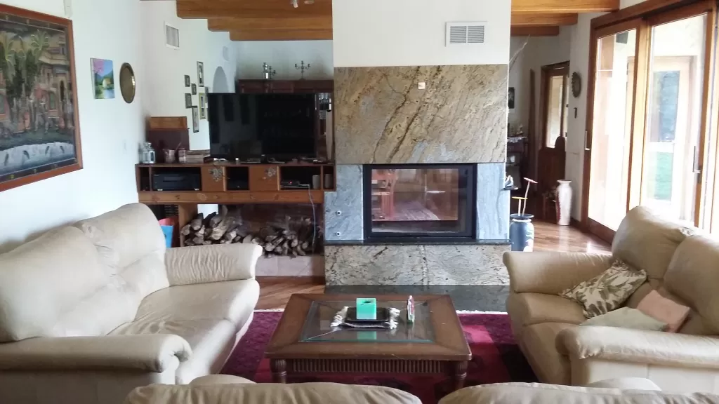 Venta de Residencia en Fdo. de la Mora zona Norte — foto 2