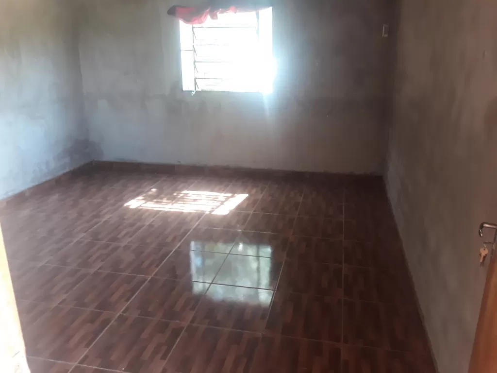 Remato casa en Areguá — foto 2