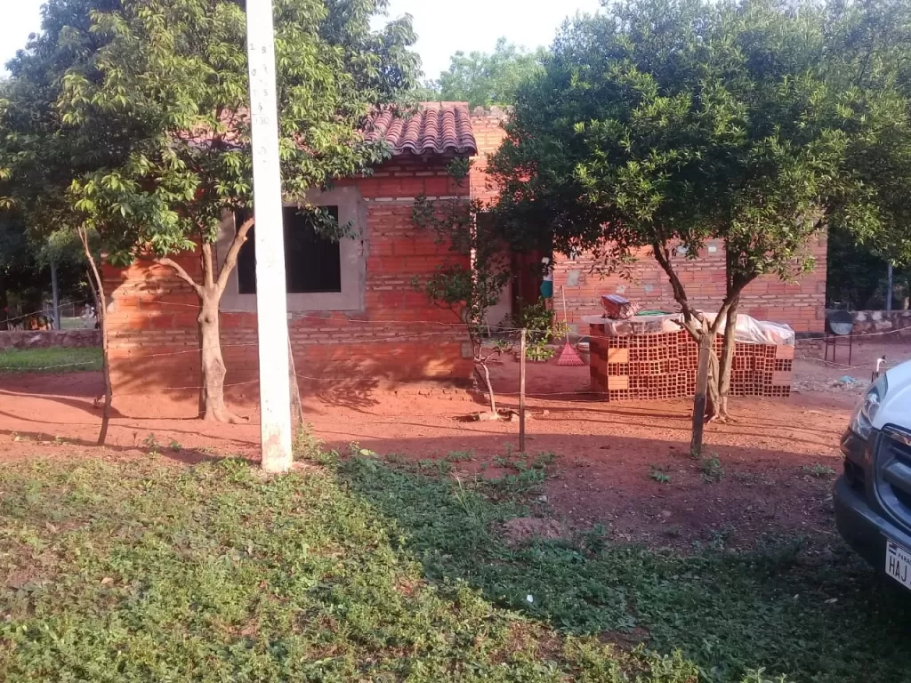 Casa con titulo en mano — foto 2