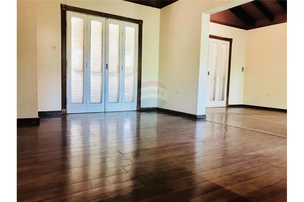 EN VENTA CASA - ASUNCIÓN CARMELITAS — foto 3