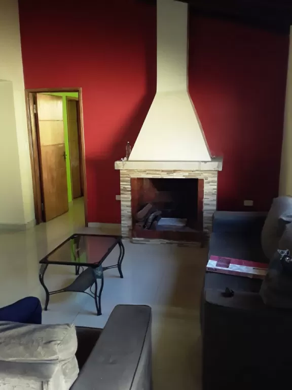 A298-HAMMURABI VENDE CASA EN ASUNCIÓN — foto 2
