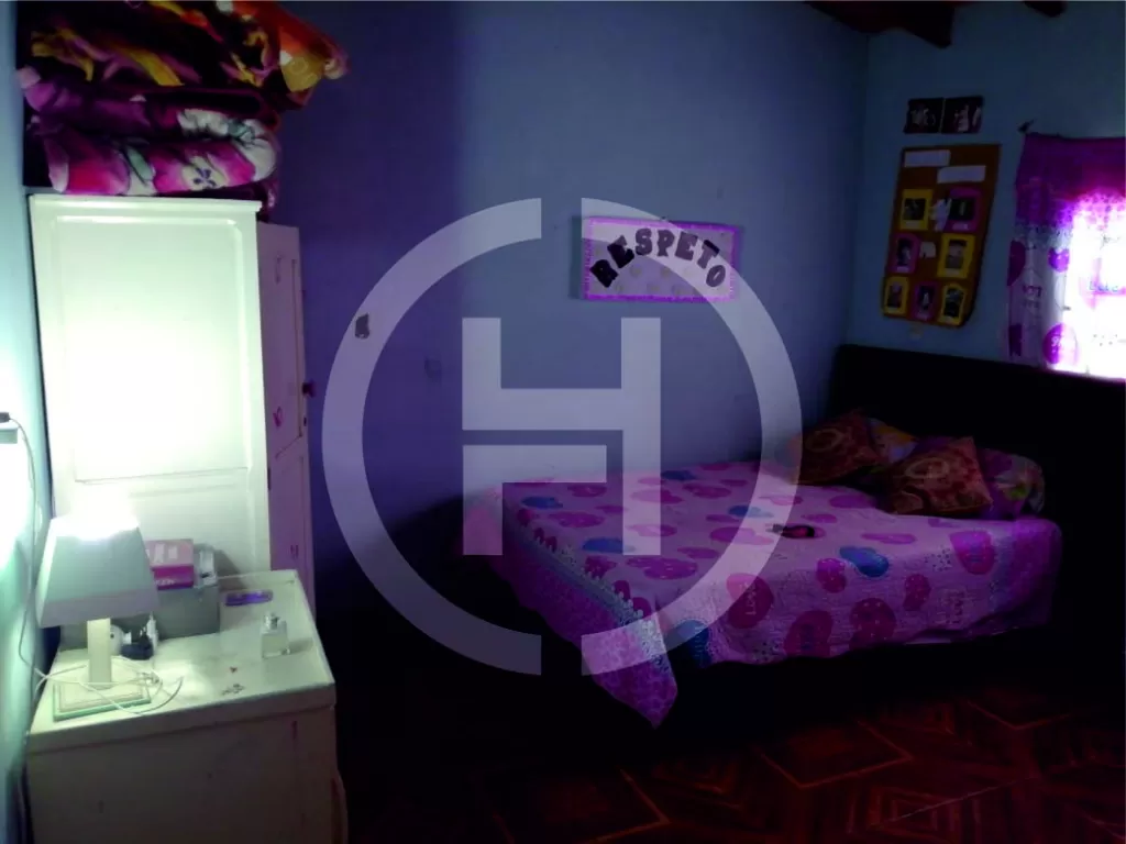 C321-HAMMURABI VENDE CASA EN CAPIATÁ — foto 2