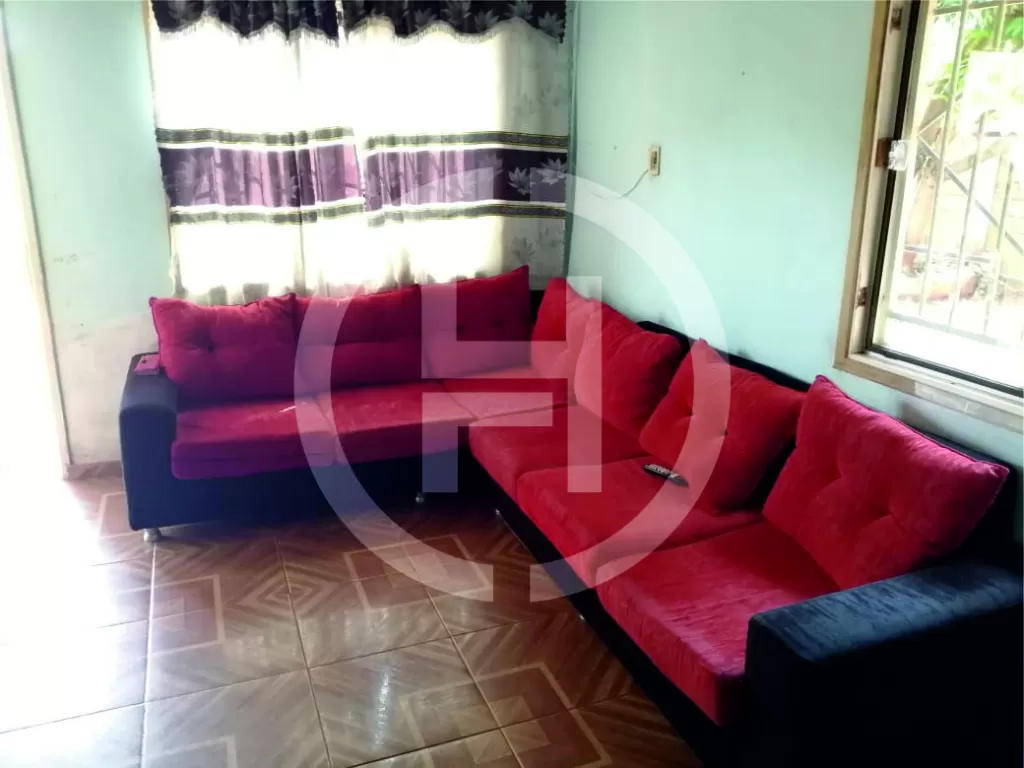 C321-HAMMURABI VENDE CASA EN CAPIATÁ — foto 3