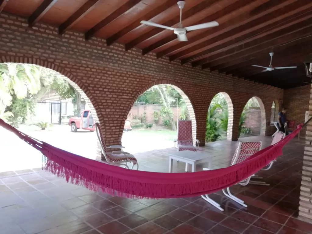 Vendo Amplia Casa en San Bernardino. Barrio Centro — foto 3