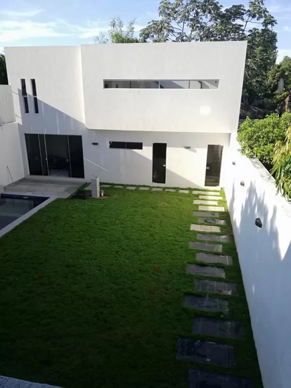 Vendo Amplia Residencia a estrenar Minimalista. Bo.Mcal estigarribia! C194. — foto 2