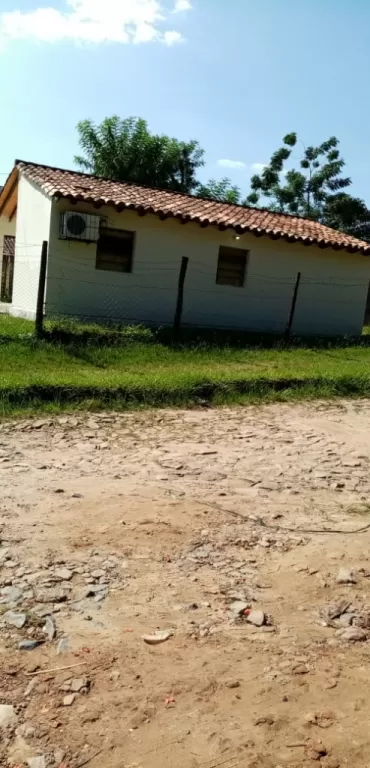 VENDO CASA EN LOMA PYTA LAS COLINAS — foto 2