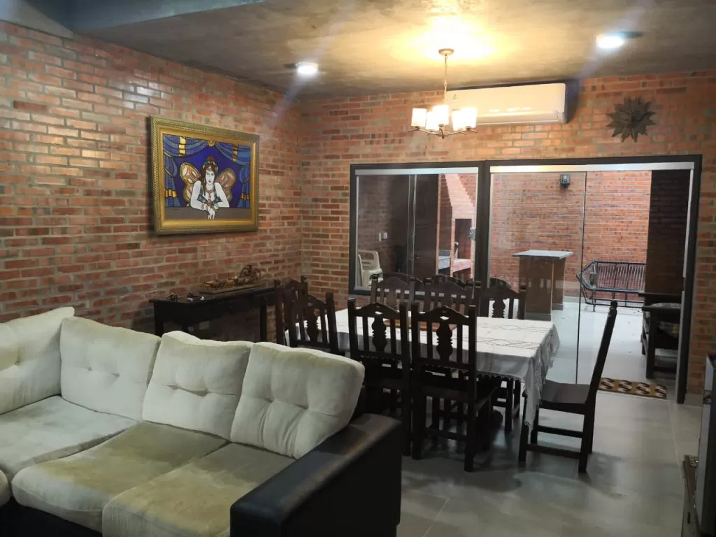 Alquilo amplio Dpto. nuevo en Barrio Mburucuyá — foto 2