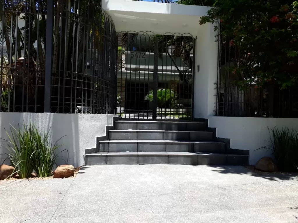 Alquilo residencia para vivienda u oficina en Los LaurelesMcal. Estigarribia — foto 3