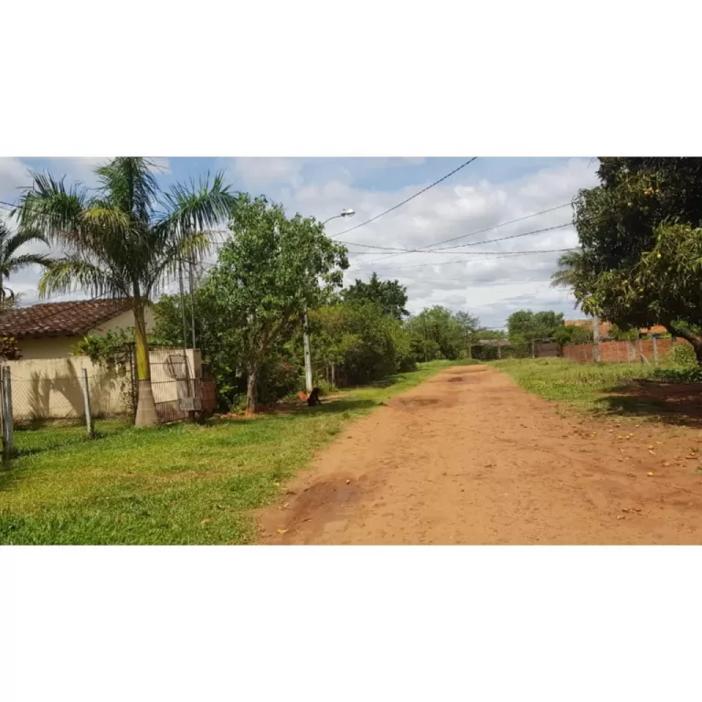 Vendo Terreno en Limpio, Barrio Centro, Santa Lucia — foto 2